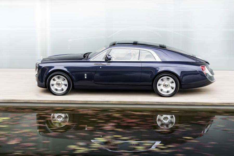  Rolls-Royce Sweptail 2017 года  (фото 3 из 21)